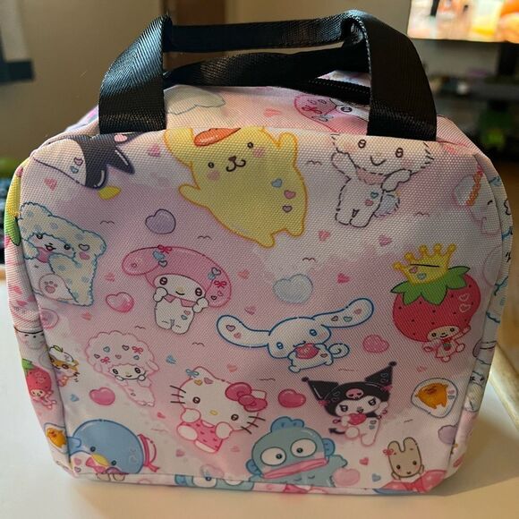 Hello Kitty & Friends Insulated Lunch Bag - Picture 5 of 9